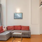 The Great Window By Toh Solution Apartamento