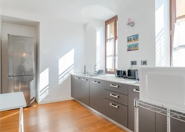 شقة The Great Window By Toh Solution