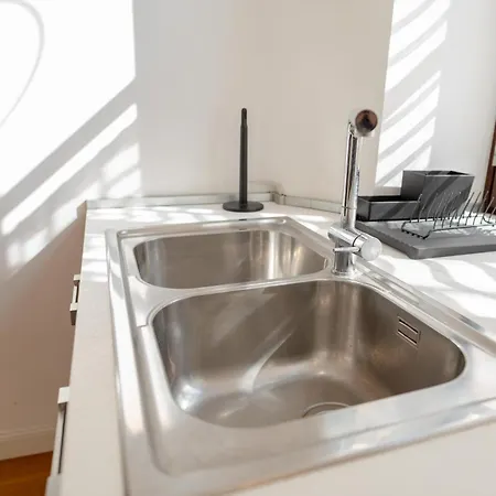 The Great Window By Toh Solution Lejlighed