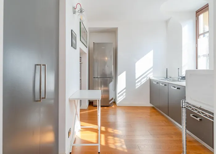 The Great Window By Toh Solution Apartment